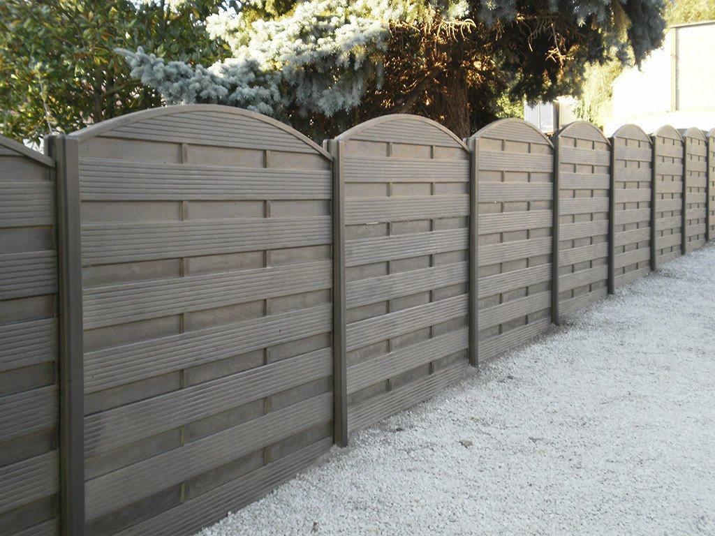 exemple de clôture en béton sur mesure
